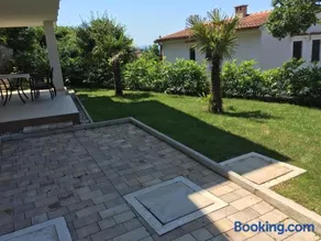 Villa Rudy Holiday Home - Image 4