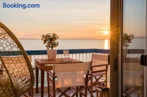 Seafront Luxury President Suite Aegean Sunset - Image 2