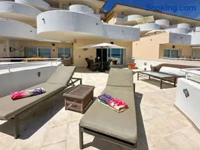 Sinfonia Del Mar Apartment also LONG TERM RENTALS - Image 2