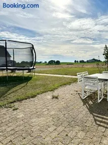 Österlens Strömsvik Gård - Image 1