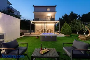 Diverso Inn - Image 1