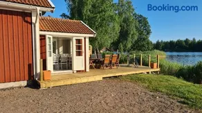 Villa Sjötullen med underbar sjötomt - Image 1