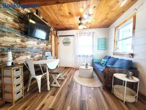 Sea & Sun Cottage #1 - Image 5