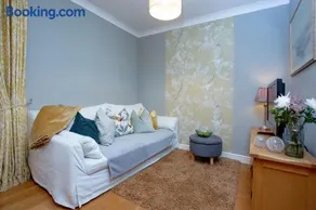 Dairy Cottage - Image 1