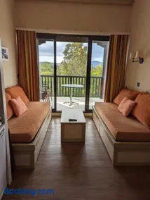 Appartement Grimaud bord de mer - Image 2