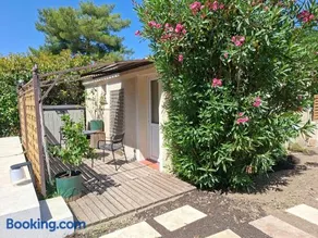 Adorable studio 25m² très calme avec parking - Image 3