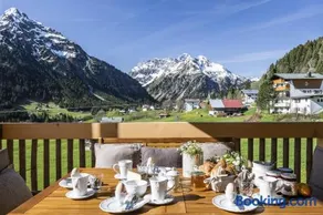 Ahorn Chalet Mittelberg - Image 2