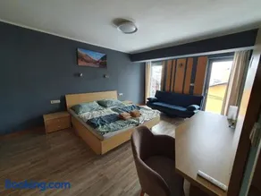 Snowhouse Rodinne Apartmany S Balkonom 100m2 - Image 5