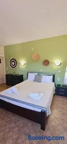 PHILYRA HOTEL - Image 5
