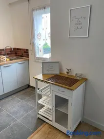Studio lumineux de 35m2 au cœur de Solesmes - Image 2