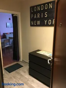 One-bedroom Apartment near Atomium - Image 1