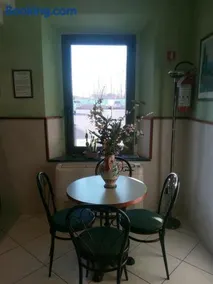 Hotel Lea - Image 2