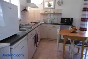 Appartement charmant à Cassen avec parking inclus – 35 m² - Image 2