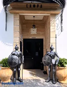 Apartmani Safra sa bazenom - Image 2