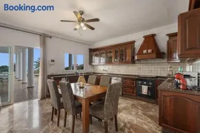 Villa Luxury Vistas al Mar - Image 3