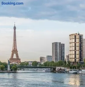 Eiffel Citea Access dayroom Espace Paris sans nuitée et Chambre partagée Chatillon nuitée -- Repos journée ou Espace Travail 8-19h Proche Tour Eiffel ou Usage bureau à l'heure en journée -- Nuitée Chatillon Avenue Paris - Image 3