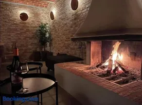 Holmens Guesthouse - Image 3
