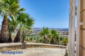 Ghar Ilma IV Holiday Home - Image 1