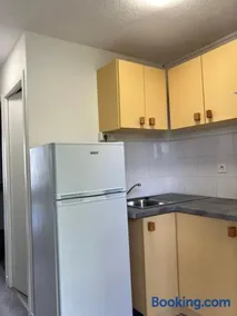 Bielle, pyrénées atlantiques 64260, appartement neuf 38m2 4 pers avec piscine - Image 1