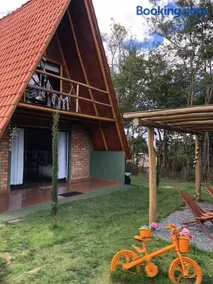 Chalé Dengo Dengo Romântico, Privativo e com Piscina - Image 5
