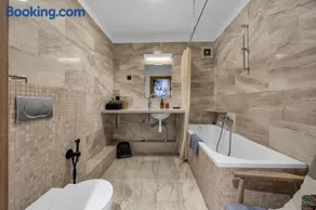 Muranów 14th Floor Apt - 62m2, Parking, Balcony - by Rentujemy - Image 2