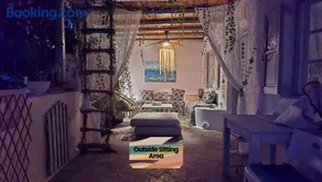 Beachside Double Storey maisonette with pool - Image 2