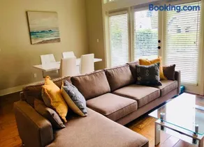 Qualicum Landing Seaside Vill - Image 3