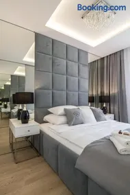 Crystal Luxury Apartments Rakowicka 22H - Image 1