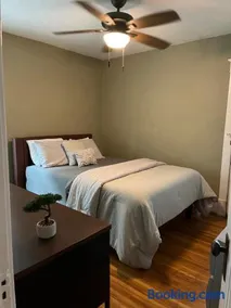 3 bedroom stylish house - Image 2