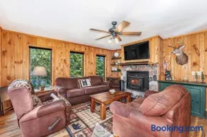 Clover Pines - Image 1