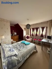 Les Trois chambres de LYLY situées a Brou - Image 3