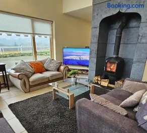 Ballycrystal House Getaway - Image 3
