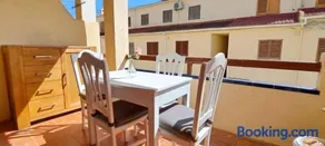 Apartment mit Pool, Grill und Terrasse | Bergblick | Strand in der Nähe - Image 1