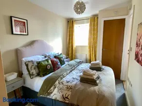 Central Southsea Duplex Apartment 2BR Parking Dogs - Image 3
