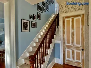Bloom Farm Guesthouse - Image 2