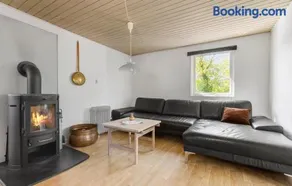 Two-Bedroom Holiday Home In Jagerspris - Image 3