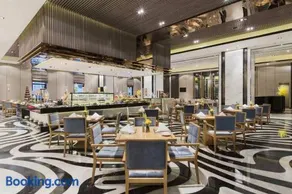 Wanda Realm Nanjing - Image 2