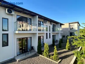 Cottages - Townhouses - Image 1