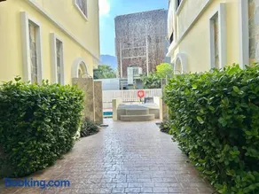 Cozy 2 bedrooms walk to Nai Harn beach - Image 1
