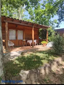 Camping La Vall d'Hostoles - Image 1