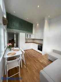 Ett nytt fräsch hus utanför Stockholm nära Arlanda - Image 2