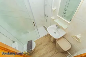 Gemütliche Ferienwohnung mit Garten, Terrasse und Pool | Nah am Strand - Image 2