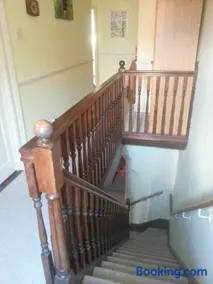 Rowlands Castle No 41 - Image 5