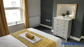 Herbert - Duplex Accommodations - Image 1
