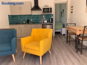 Petit appartement centre Barjac chez Art & Hasards - Image 3
