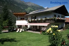 Gaulbachhof - Image 1