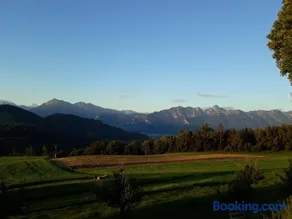 Zimmer mit Balkon auf Bauernhof - Image 3