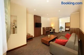 Congress Hotel Centrum - Image 1