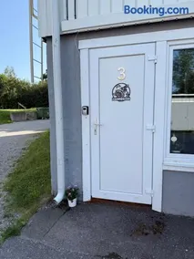 Lägenhet med egen ingång. - Image 1