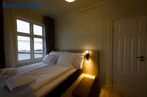 Skata Hotel Henningsvær - Image 2